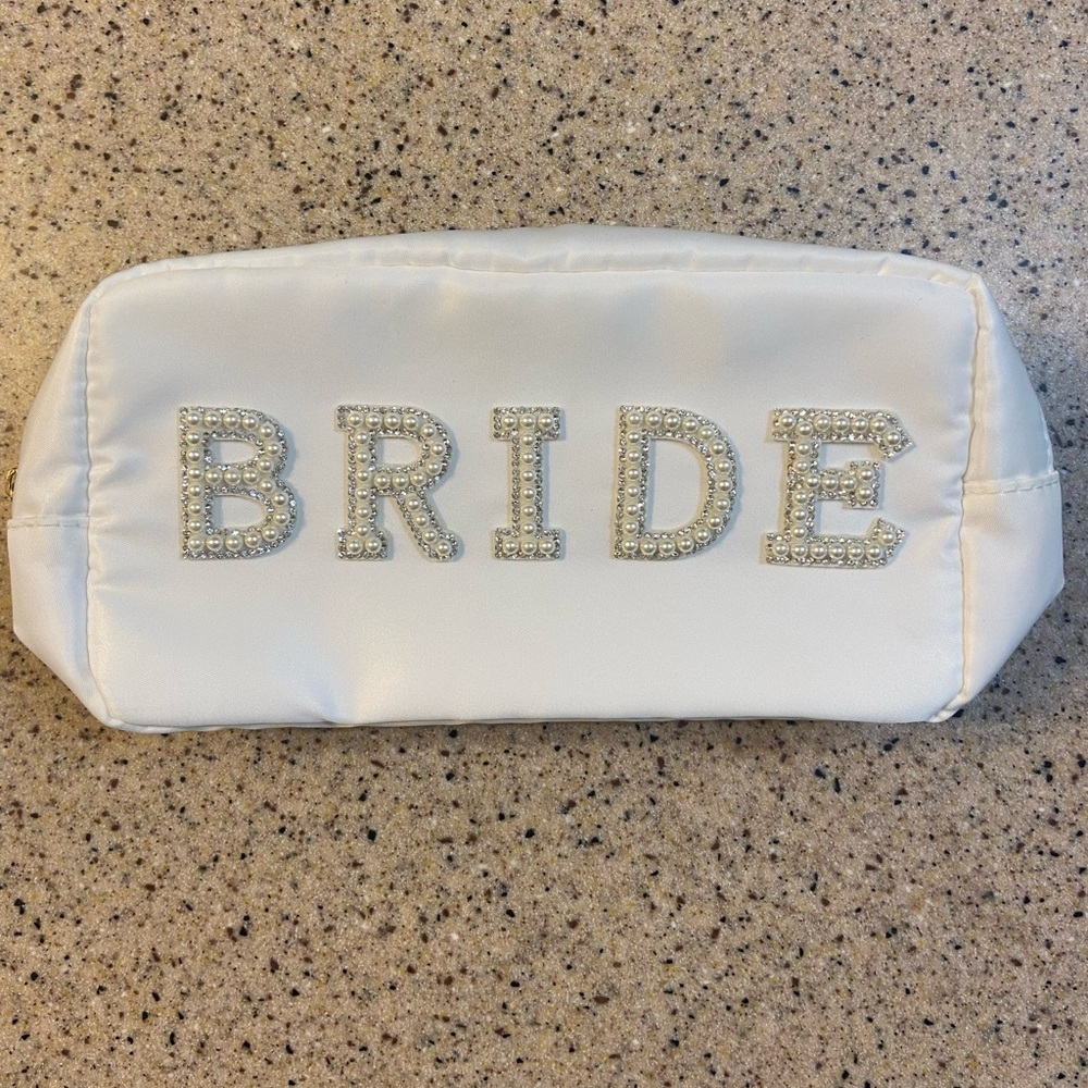 White Bride travel bag